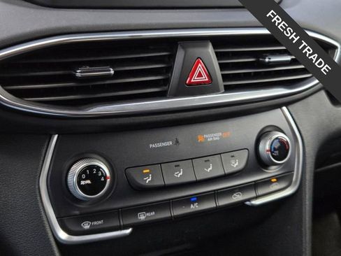 Used 2020 Hyundai Santa Fe SE FWD image 23