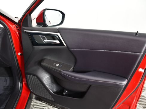 Used 2024 Mitsubishi Outlander SE AWD/4WD image 38