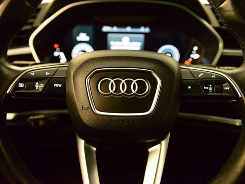 Used 2022 Audi Q3 2.0T Premium Plus w/ Premium Plus Package image 14