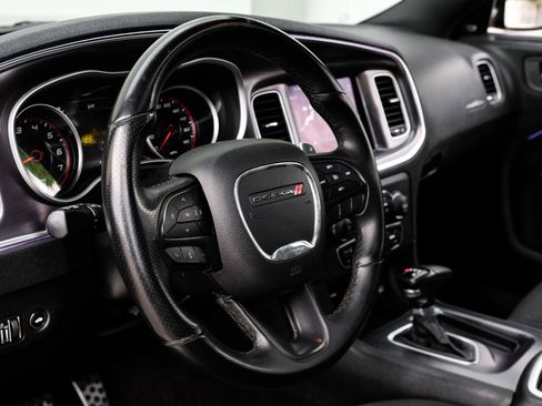 Used 2018 Dodge Charger R/T Scat Pack w/ Driver Confidence Group RWD image 24