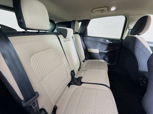 Certified 2020 Ford Escape SE image 25