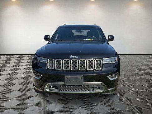 Used 2018 Jeep Grand Cherokee Limited AWD/4WD image 2