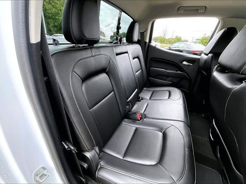 Used 2016 GMC Canyon SLT AWD/4WD image 19