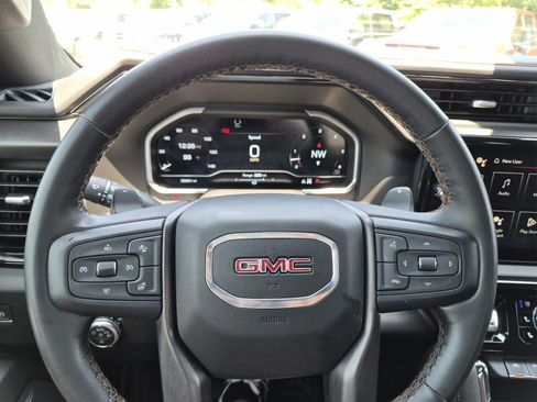 Certified 2023 GMC Sierra 1500 AT4 w/ AT4 Premium Package AWD/4WD image 23