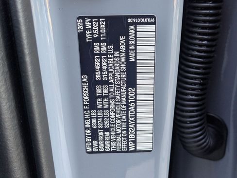 New 2026 Porsche Cayenne GTS image 30