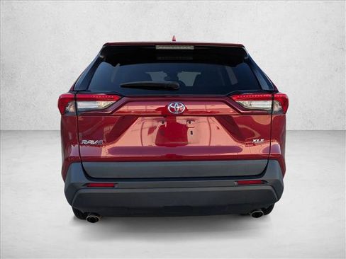 Certified 2022 Toyota RAV4 XLE image 6