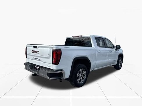 Used 2025 GMC Sierra 1500 SLT AWD/4WD image 8