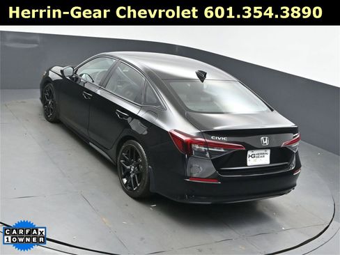 Used 2025 Honda Civic Sport image 34