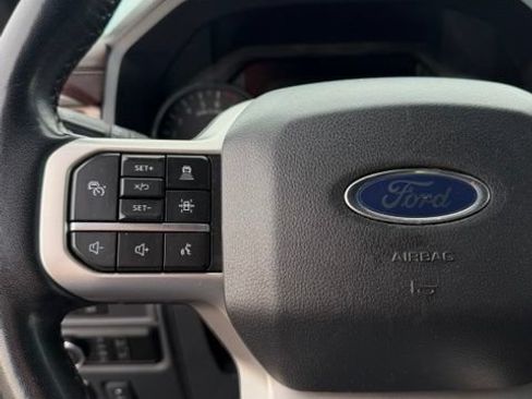 Used 2024 Ford Expedition Limited AWD/4WD image 28
