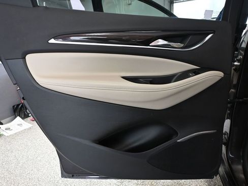 Used 2018 Buick Enclave Premium w/ Experience Buick Package AWD/4WD image 39