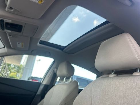 Used 2024 Honda Accord EX image 25