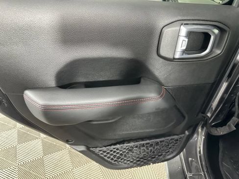 Used 2023 Jeep Wrangler Unlimited Rubicon 4xe AWD/4WD image 20