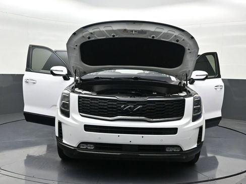 Used 2022 Kia Telluride SX w/ Towing Package image 37