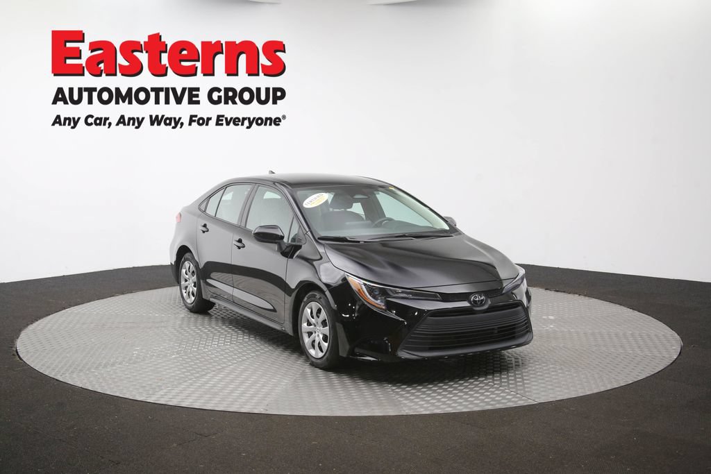 Used 2024 Toyota Corolla LE FWD image 50