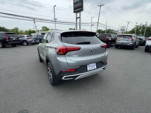 Certified 2023 Buick Encore GX Select AWD/4WD image 6