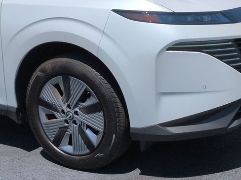 Certified 2025 Nissan Murano SL AWD/4WD image 9