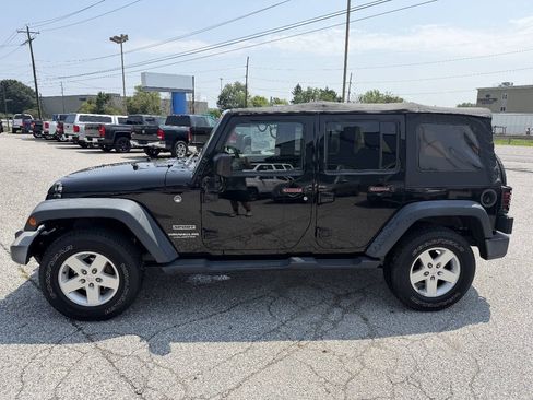 Used 2016 Jeep Wrangler Unlimited Sport w/ Quick Order Package 23S AWD/4WD image 5