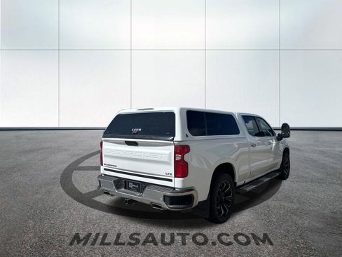 Used 2021 Chevrolet Silverado 1500 LTZ w/ Technology Package image 4