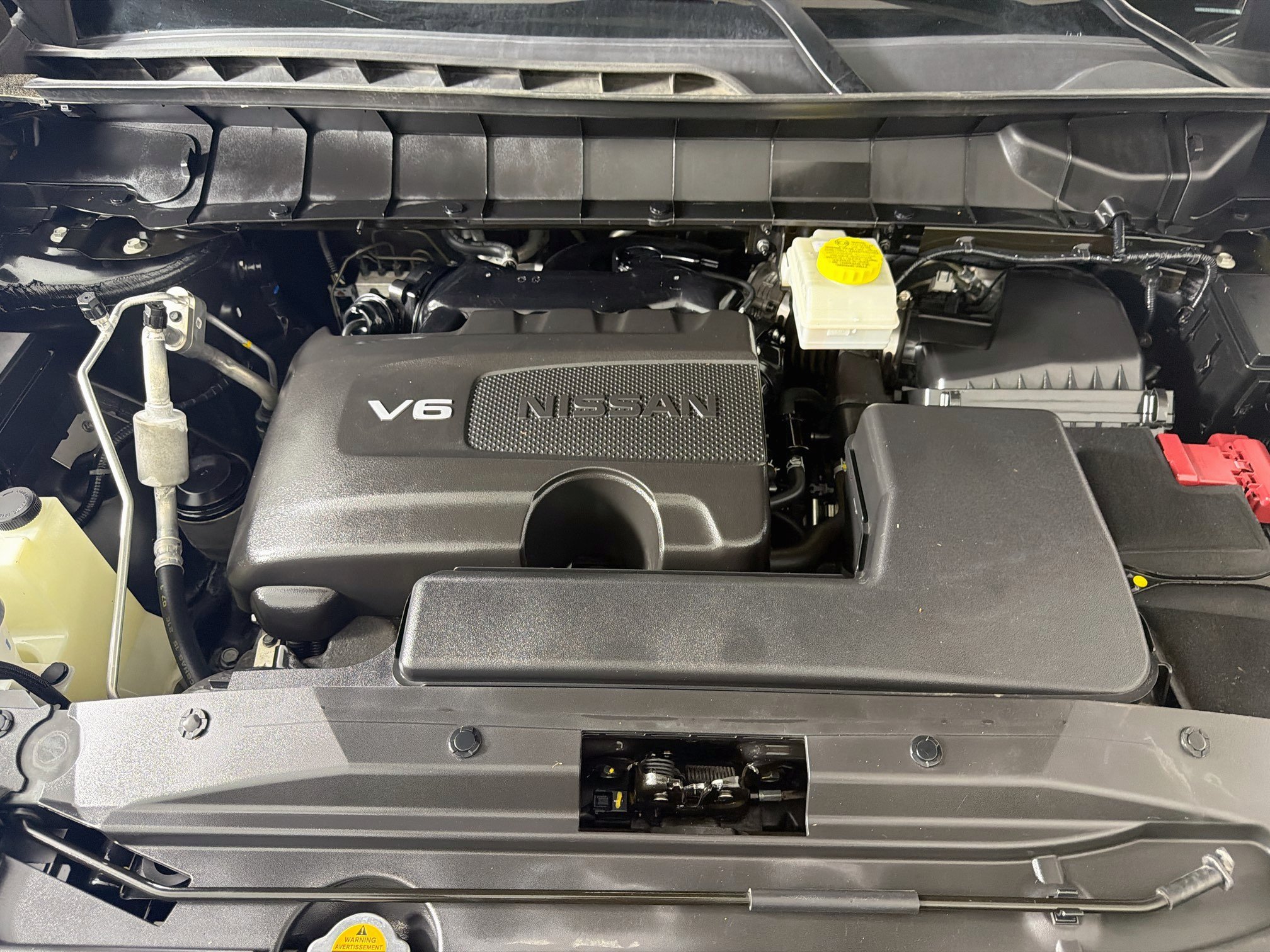 Used 2022 Nissan Pathfinder SL FWD image 34