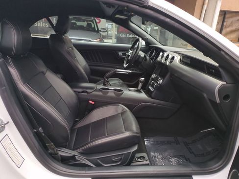 Used 2023 Ford Mustang Premium RWD image 28