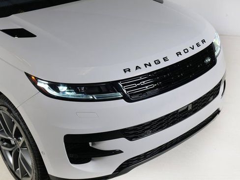 New 2026 Land Rover Range Rover Sport SE AWD/4WD image 29