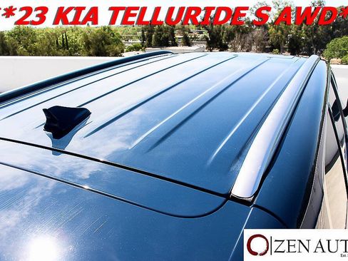 Used 2023 Kia Telluride S w/ S Sunroof Package image 10