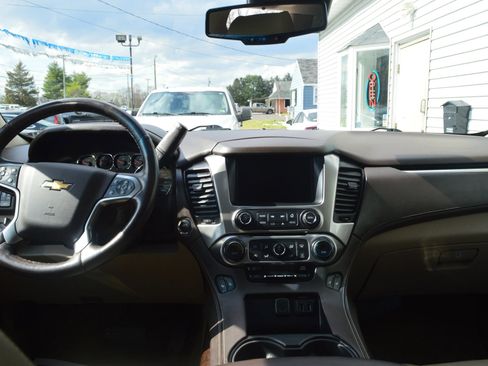 Used 2016 Chevrolet Tahoe LT w/ Luxury Package image 30