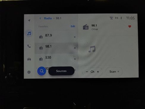 Used 2023 Toyota Corolla LE image 25