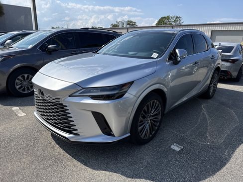 Used 2024 Lexus RX 350 AWD w/ Convenience Package image 2