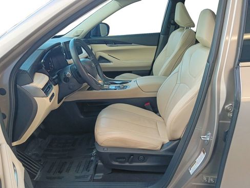 Used 2023 INFINITI QX60 Sensory w/ Vision Package AWD/4WD image 19