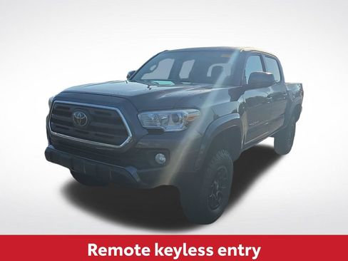 Used 2019 Toyota Tacoma SR5 RWD image 14