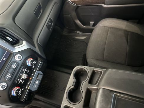 Used 2022 GMC Sierra 1500 Elevation w/ LPO, Elevation Black Package image 24