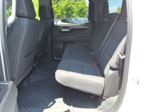 Certified 2022 Chevrolet Silverado 1500 RST AWD/4WD image 17