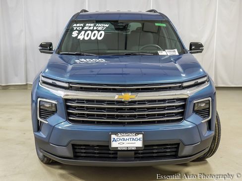 New 2026 Chevrolet Traverse LT w/ Driver Confidence Package image 5