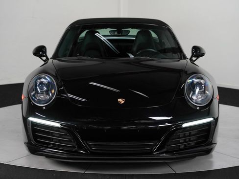 Used 2017 Porsche 911 Targa 4 AWD/4WD image 11