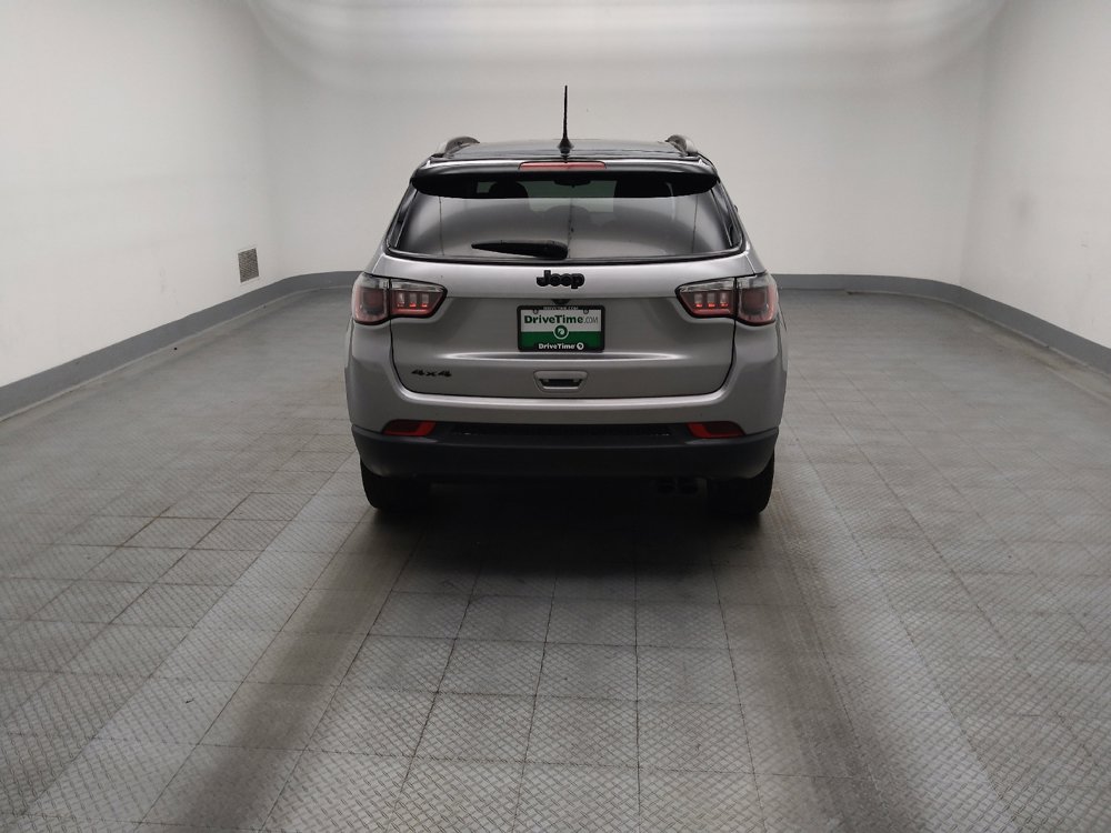 Used 2021 Jeep Compass Latitude w/ Sun and Sound Group AWD/4WD image 7