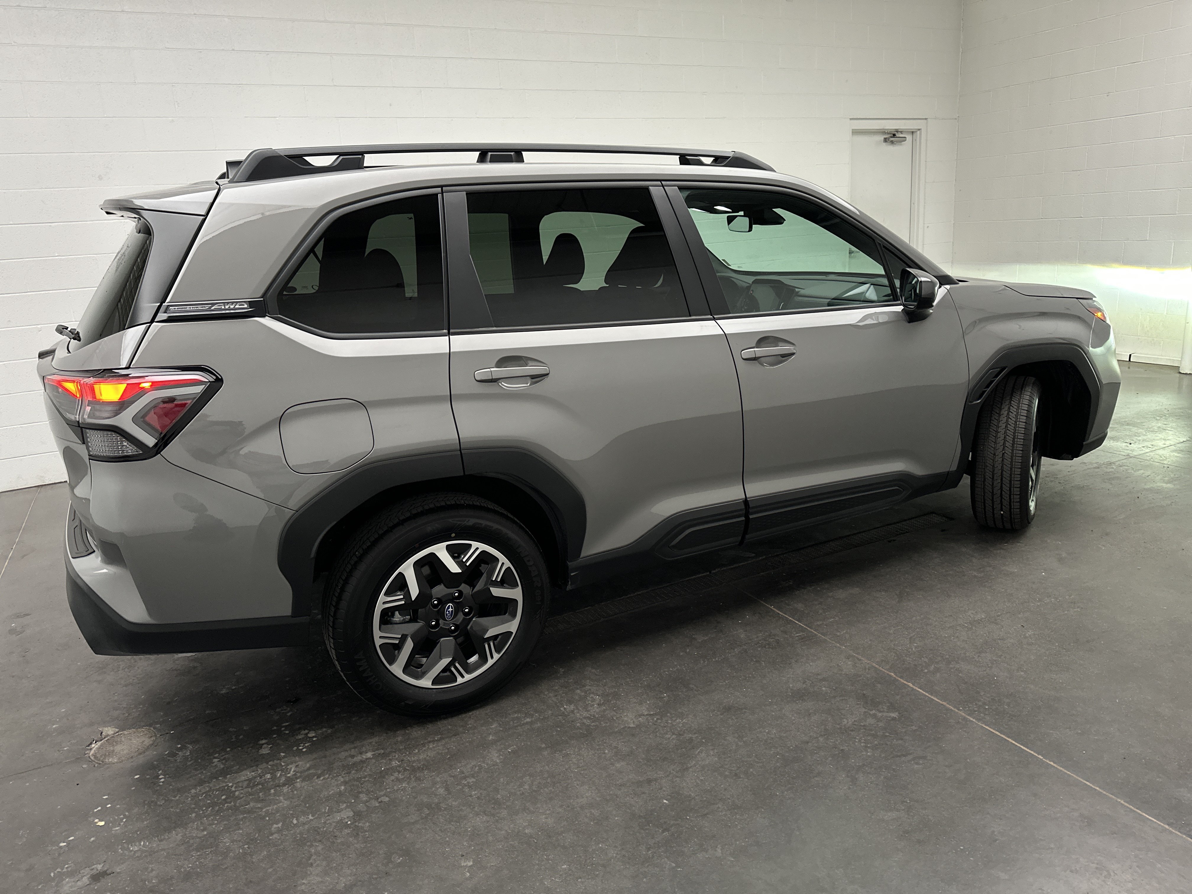 Certified 2026 Subaru Forester Premium AWD/4WD image 6