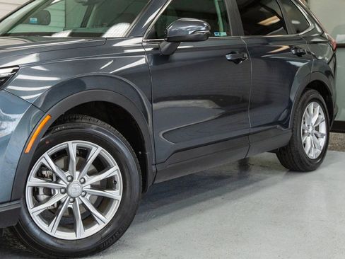 Used 2023 Honda CR-V EX-L image 13