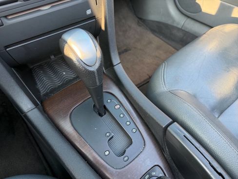 Used 2004 Saab 9-3 Arc image 99