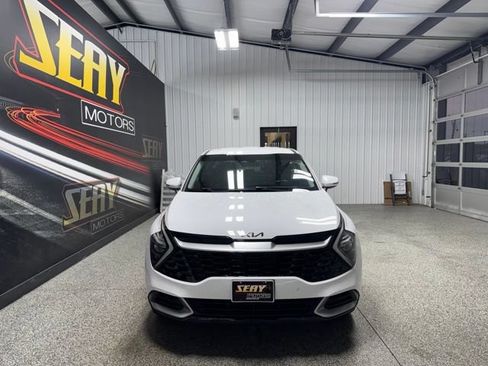 Used 2023 Kia Sportage EX FWD image 17