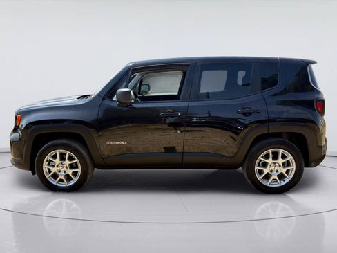 Used 2023 Jeep Renegade Latitude AWD/4WD image 8