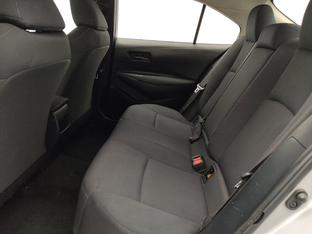 Used 2022 Toyota Corolla LE FWD image 18