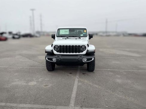 New 2026 Jeep Gladiator Sport image 2