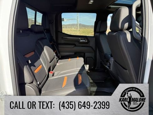 Used 2023 GMC Sierra 1500 AT4 w/ Technology Package image 34