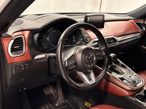 Used 2019 MAZDA CX-9 Signature image 9