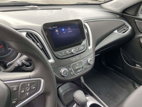 Certified 2023 Chevrolet Malibu LS image 11