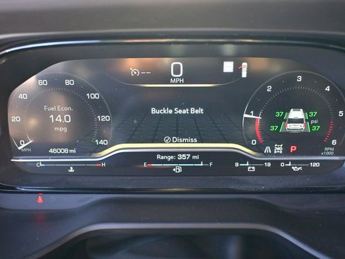 Certified 2022 GMC Yukon Denali image 32