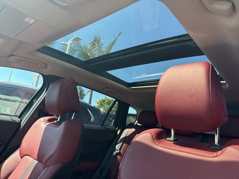 Certified 2025 MAZDA CX-50 2.5 Hybrid w/ Premium Plus Pkg image 5