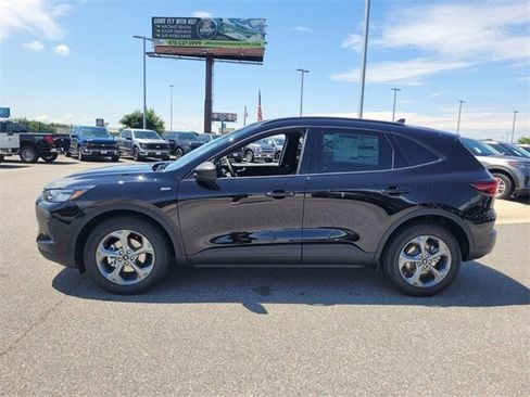 New 2025 Ford Escape ST-Line w/ Equipment Group 301A image 4