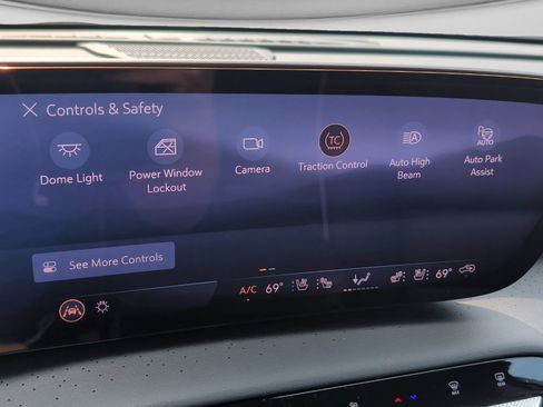 Used 2025 Buick Enclave Avenir w/ Super Cruise Package AWD/4WD image 21